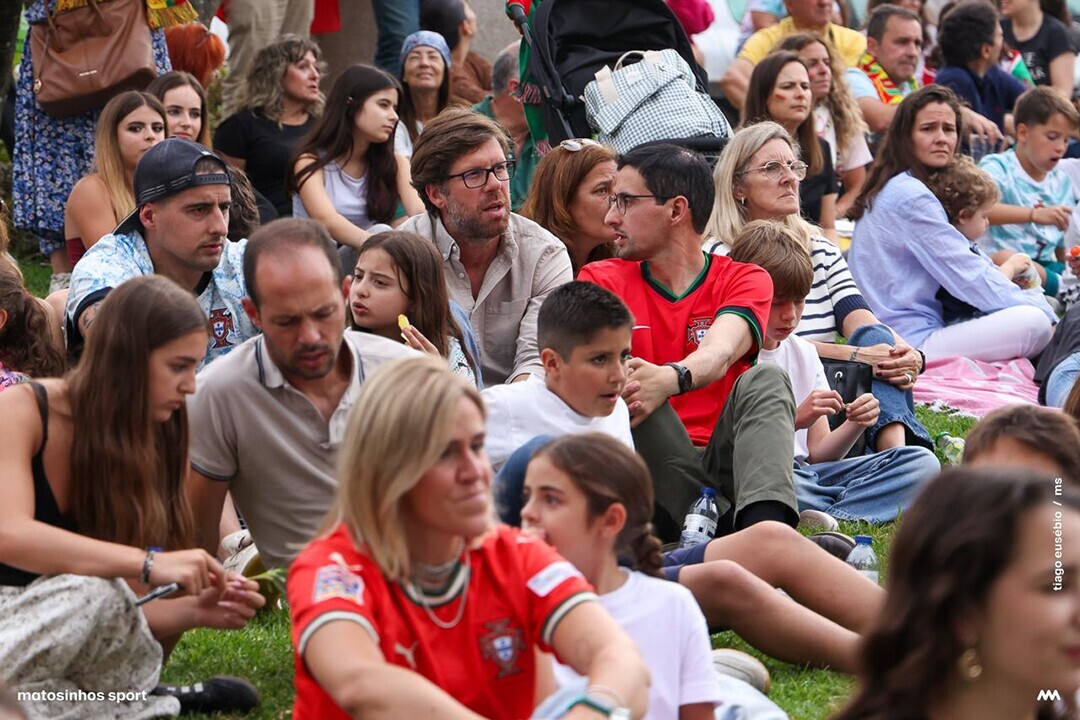 not_fanzone_mundial_2jogo_5_1_2500_2500