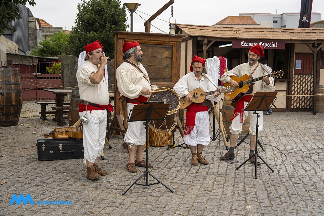 not_piratas_dia_9jul_6_1_2500_2500